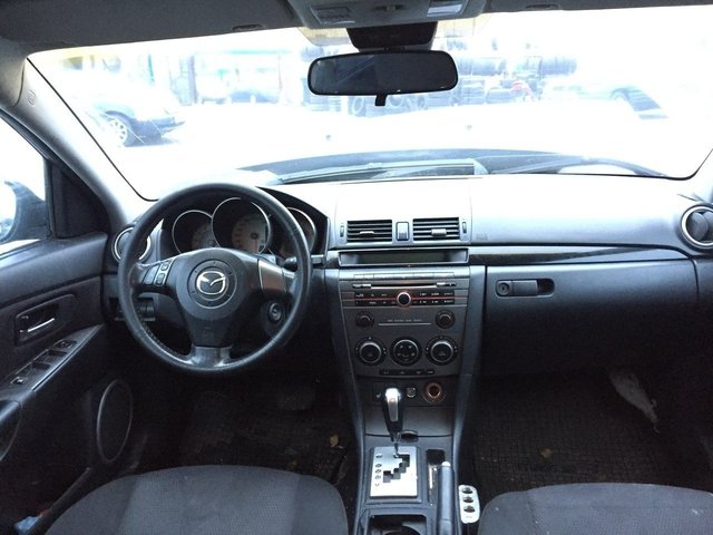 Mazda (Мазда) 3