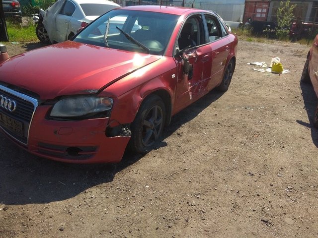 Audi (Ауди) A4