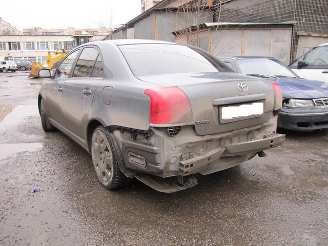 Toyota (Тойота) Avensis