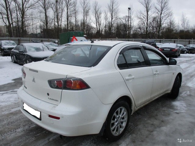 Mitsubishi Lancer (Митсубиси Лансер)