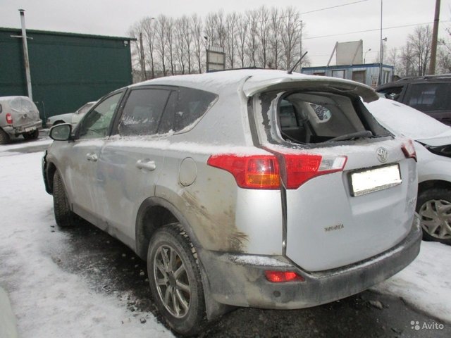 Toyota (Тойота) RAV4