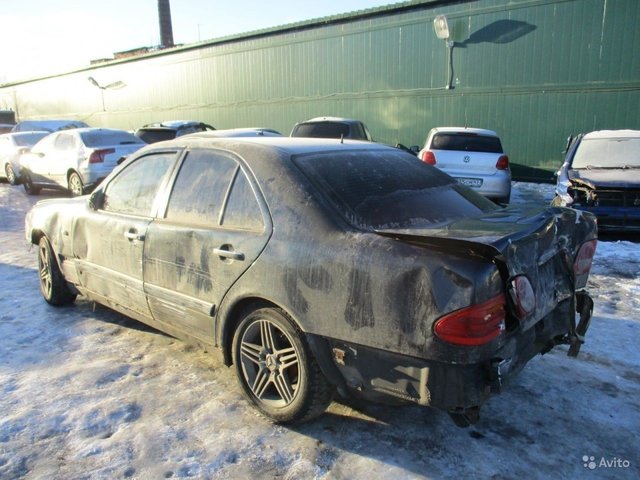 Mercedes (Мерседес) E-класс