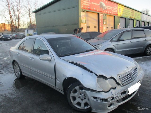 Mercedes (Мерседес) C-класс