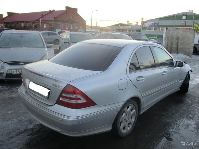 Mercedes (Мерседес) C-класс