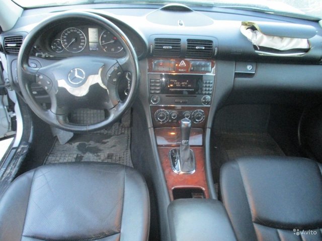 Mercedes (Мерседес) C-класс