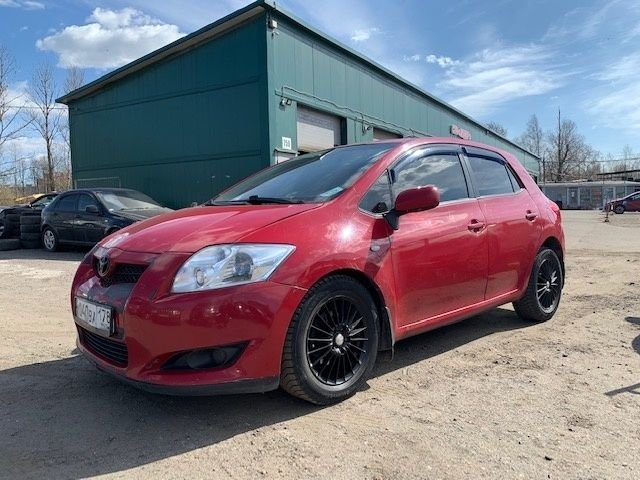 Toyota (Тойота) Auris