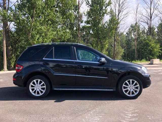 Mercedes (Мерседес) M-class