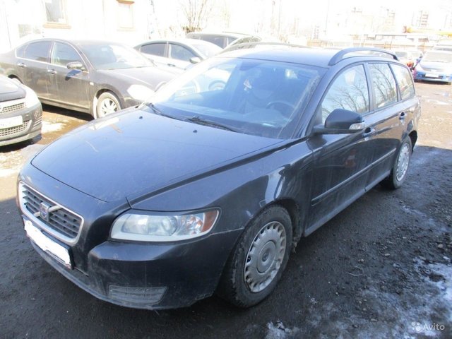 Volvo (Вольво) V50