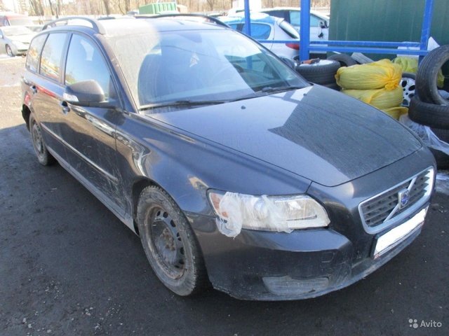 Volvo (Вольво) V50