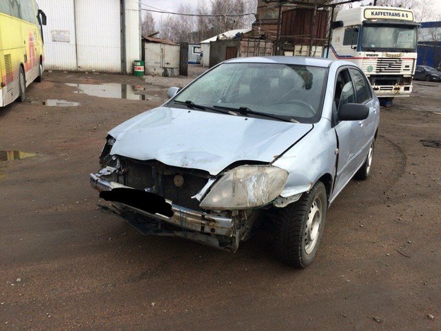 Toyota Corolla 2003