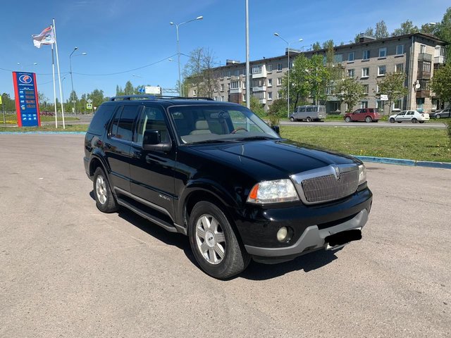 Lincoln Aviator