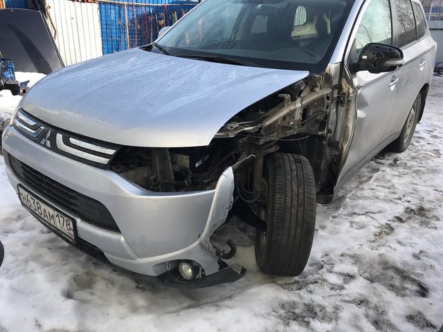 Mitsubishi Outlander (Митсубиси Аутлендер)