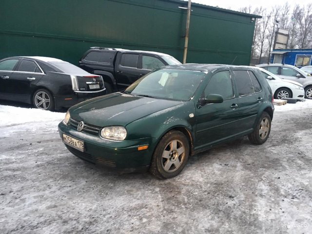 Volkswagen Golf 2000