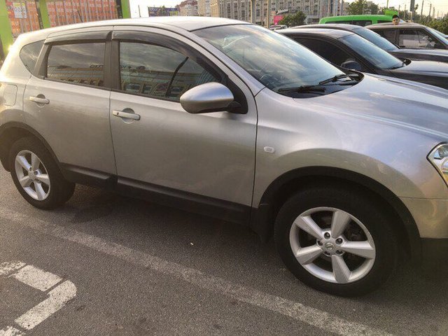 Nissan Qashqai (Ниссан Кашкай)