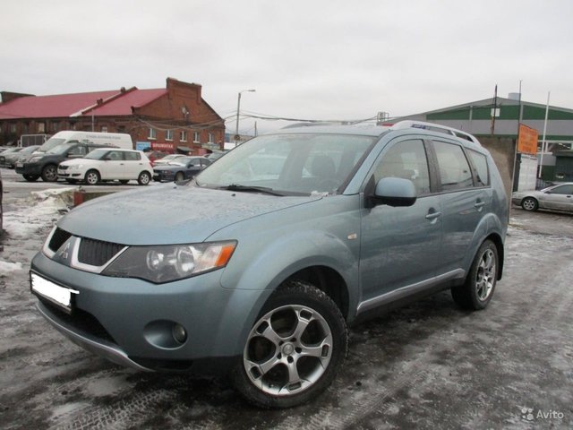 Mitsubishi Outlander