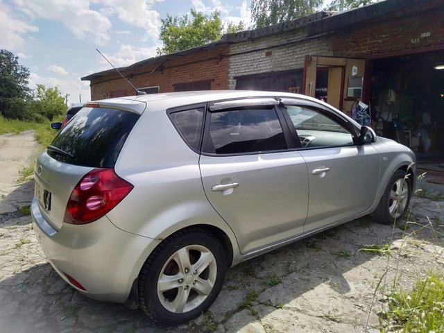 Kia (Киа) Seed