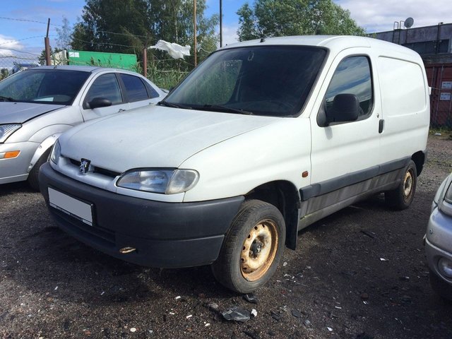 Peugeot (Пежо) Partner